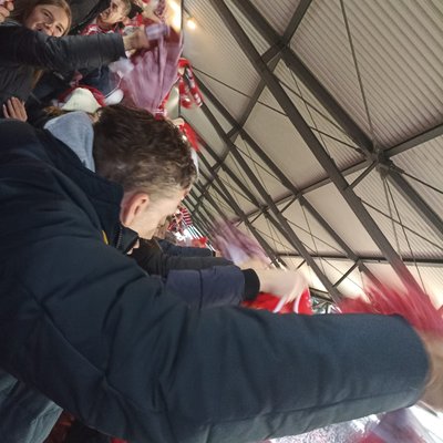 715252bf-b7b2-45f1-b96f-6dcff51e2c82